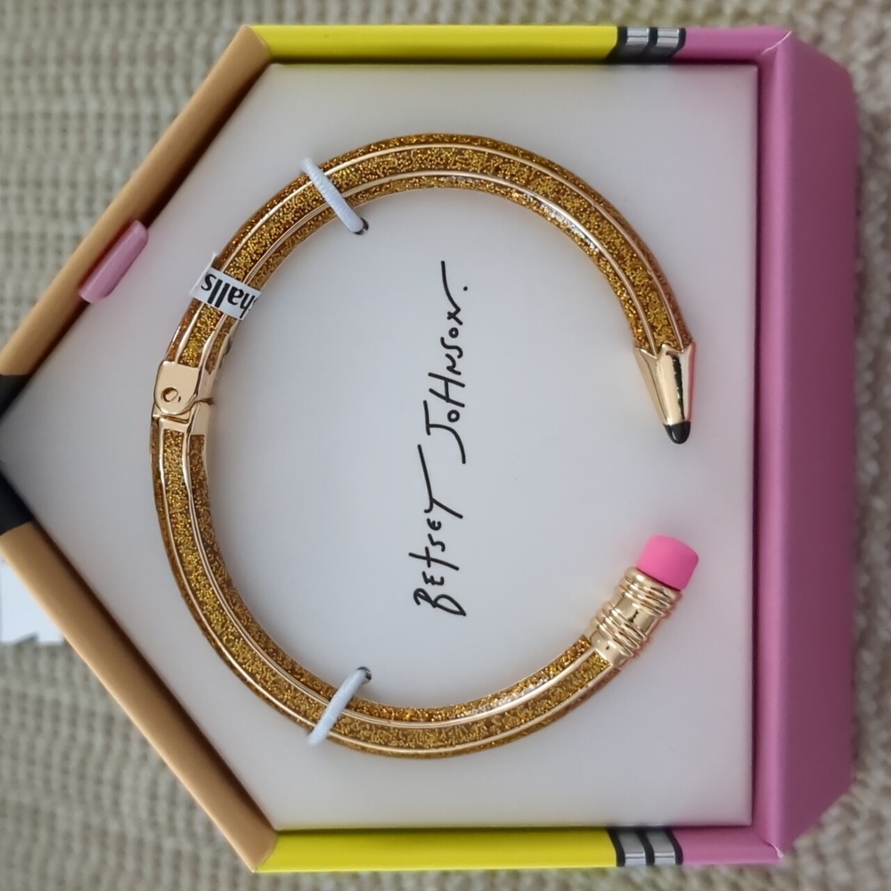 Betsey Johnson Hinged pencil bracelet  Gold  New